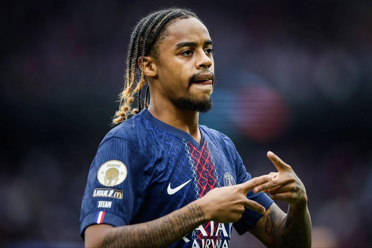 开云体育官网-自2023年对阵米兰以来,巴尔科拉首次没有出战巴黎的欧冠比赛